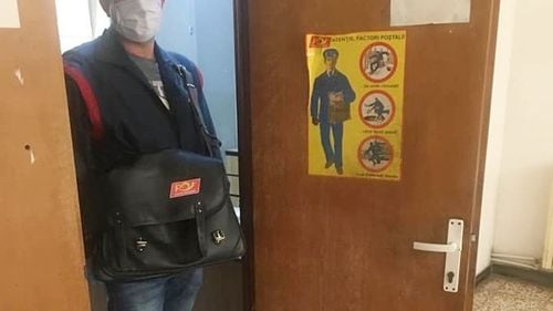 Trimiterea dosarului și a unui memory stick prin poștă, la Craiova – proba eliminatorie în 2022 pentru orice școală din România care vrea să primească certificat de “Școală Europeană” de la Ministerul Educației. Plus puterea cifrei 9