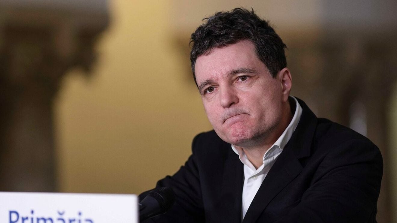 Nicuşor Dan, despre faptul că foloseşte maşina Primăriei pentru a merge la acțiuni de campanie: Eu cred că dacă sunt primar şi maşina Primăriei mă duce acasă, poate să mă ducă şi la o dezbatere