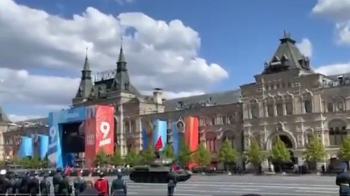 VIDEO Un singur tanc și nici o defilare aeriană la parada de Ziua Victoriei de la Moscova, catalogată de unii internauți drept „umilitoare”