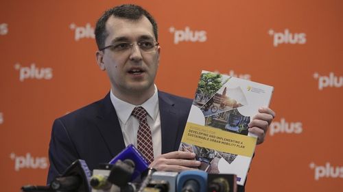 Vlad Voiculescu propune referendum în Alianța USR PLUS pentru a decide modul de desemnare a candidatului la Primăria București, după ce Nicușor Dan a anunțat că respinge ideea alegerilor primare
