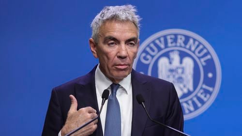 BREAKING Vicepremierul Dragoș Anastasiu a demisionat: E momentul să fac un pas în spate / Există două tipuri de şpăgi: de supravieţuire şi de îmbogăţire / Din punctul nostru de vedere, treaba a fost din zona de supravieţuire