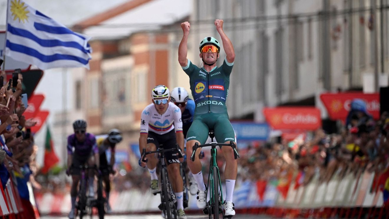 Mads Pedersen s-a impus în etapa a 15-a din Vuelta după o evadare de peste 40 de cicliști / Zi liniștită pentru Vingegaard care continuă în roșu