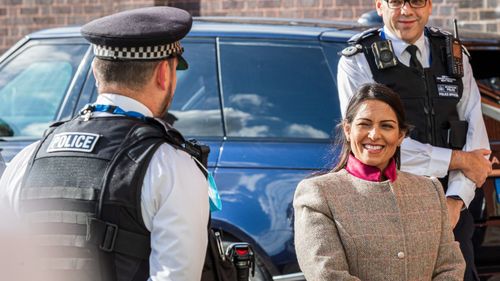 Marea Britanie vrea să introducă de la 1 ianuarie noi reguli pentru a interzice accesul cetăţenilor UE cu cazier