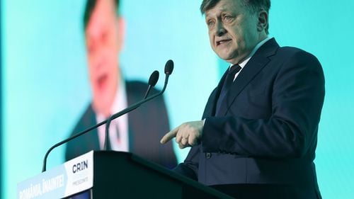 PAS îl susține oficial pe Crin Antonescu la alegerile prezidențiale din România: „O Românie puternică înseamnă o Moldovă liberă”
