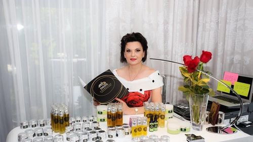 Încă o condamnată din dosarul lui Remus Truică este de negăsit. Nela Ignatenko a fost dată în urmărire națională după ce a primit 5 ani de închisoare/ În timp ce polițiștii o caută, Ignatenko scrie pe Facebook