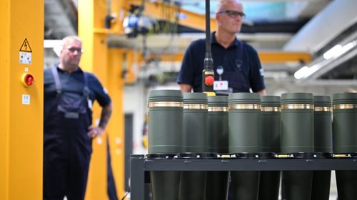 Acţiunile Rheinmetall au crescut marţi cu 3% după ce gigantul german al apărării a anunţat vânzări de cinci ori mai mari până în 2030