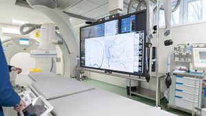 S-au finalizat lucrările la noul compartiment de radiologie şi neuroradiologie intervenţională, la Spitalul Județean Oradea, anunță Ilie Bolojan