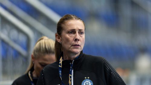 Fosta mare handbalistă Bojana Popović preia CSM Bucureşti / Cristina Neagu, aşteptată să revină ca manager