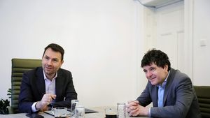 Drulă: Să ne spună Ciolacu dacă primește ordine de la Cotroceni când să pună data alegerilor. Asta e adevărata comasare, PSD și PNL același partid