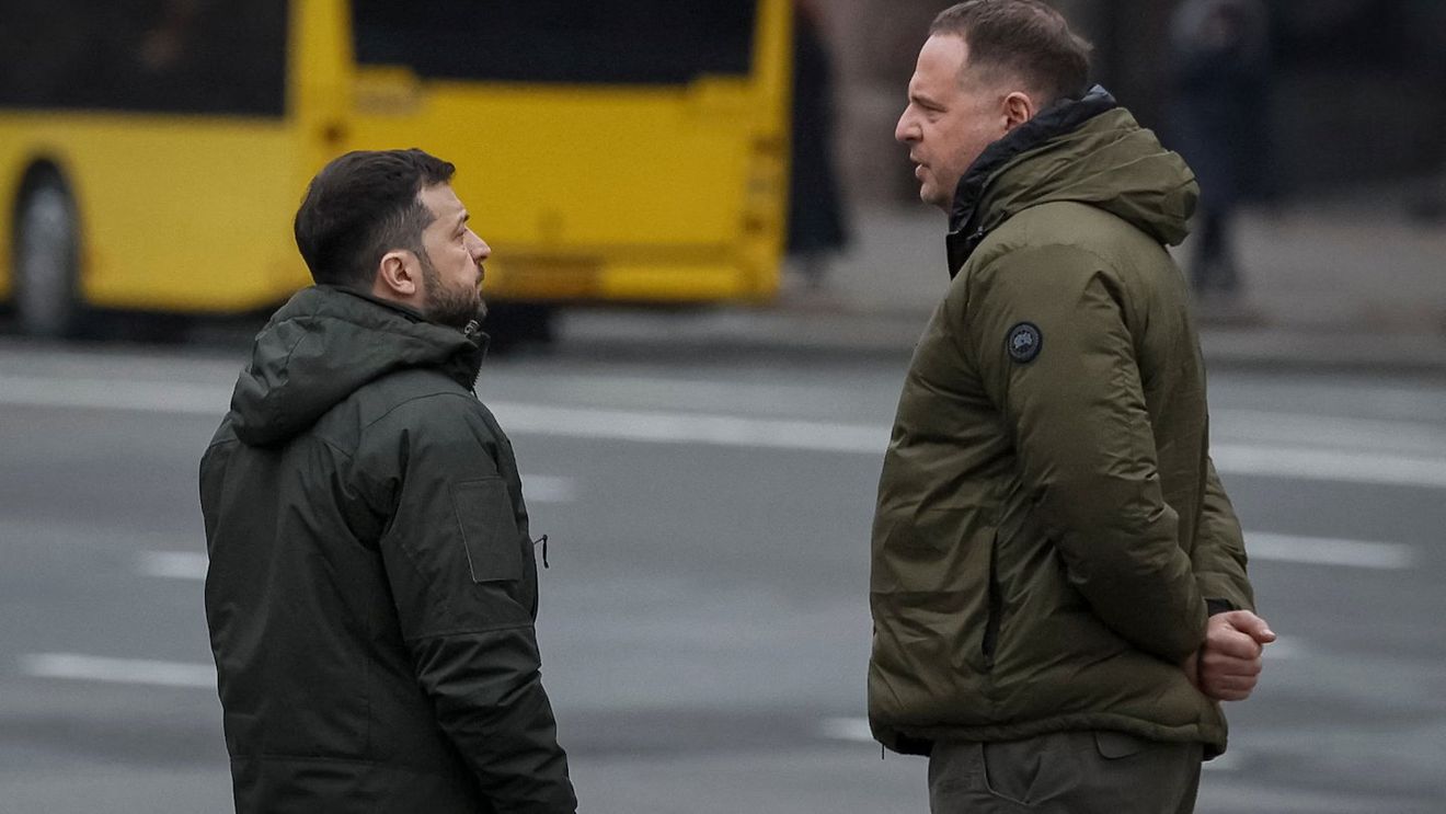 De ce plecarea lui Andrii Iermak din funcție reprezintă un cutremur politic pentru Ucraina