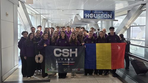 Nicuşor Dan, mesaj pentru elevii participanţi la campionatul de robotică din SUA: România e mândră de voi