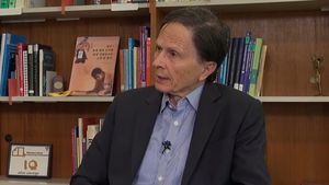 Marea Britanie va fi una dintre primele țări din lume care vor ieși din pandemie, susține David Heymann, cunoscut expert în sănătate publică
