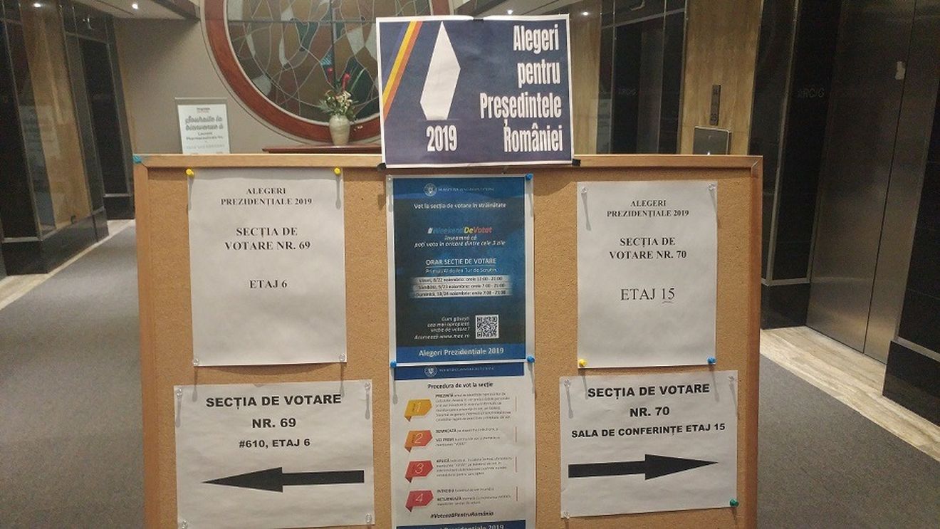 Alegeri în Canada și Statele Unite. Prezență scăzută la secții și alegători care încă nu știu cu ce acte trebuie să voteze