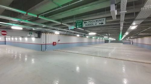Reguli noi de parcare în sectorul 3: Staţionarea pentru mai mult de şapte zile consecutive în parcarea subterană Decebal, interzisă/ Nici șoferii care dețin un loc nenominal nu pot parca în același loc mai mult de 7 zile la rând