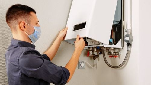 Guvernul a amânat luarea unei decizii privind interzicerea centralelor de apartament, în cazul imobilelor noi