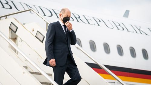 Cancelarul german Olaf Scholz nu intenționează să viziteze Ucraina, după ce președintelui Steinmeier i s-a spus că "nu este dorit" de Kiev