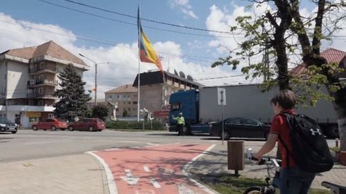 Două școli din Bistriţa-Năsăud ar putea ieși din scenariul galben pentru a începe cursurile cu toți elevii în clase, spun autoritățile locale. Subprefect: Focarele sunt în două centre de îngrijire a persoanelor vârstnice