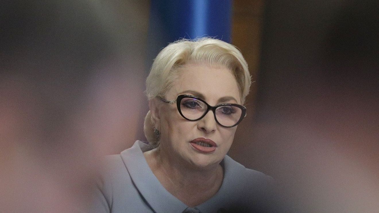 Replica Vioricăi Dăncilă la refuzul lui Iohannis de a accepta o dezbatere: Cred că îi este teamă de o confruntare directă cu mine. Eu însă am rabdare. Încă îl aștept