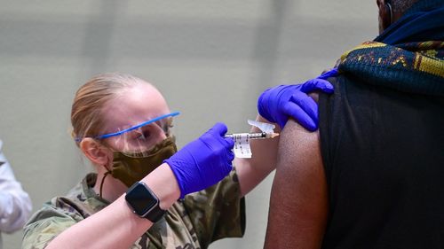 Un doctor american susține că, speriați de varianta Delta, antivacciniștii merg pe ascuns în spitale să se inoculeze anti-COVID