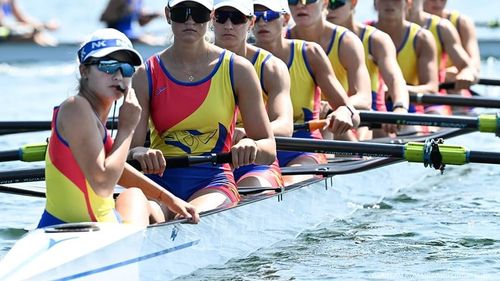 Ce mănâncă și beau în mod normal canotorii? Barca feminină de 8+1 a României a câştigat aurul olimpic