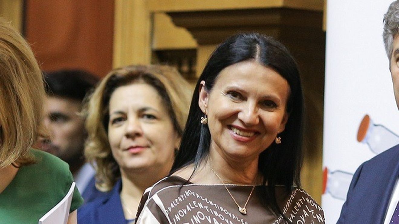 Sorina Pintea se întoarce în funcţia de manager la spitalul din Baia Mare. Cât a fost ministru s-a suspendat din funcție, păstrându-și postul