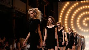 Regii modei se retrag, noii vizionari intră în scenă pe poziția de directori creativi ai marilor case de modă