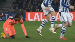 Real Sociedad se implică în cursa pentru LaLiga și o încurcă pe Barcelona la San Sebastian (2-1)