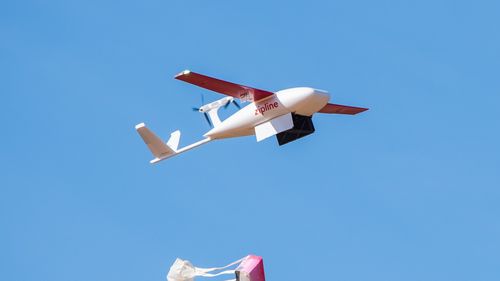 Departamentul de Stat al SUA, acord de 150 de milioane de dolari pentru livrarea de produse medicale critice semnat cu Zipline, proiect la care a lucrat și Cătălin Drulă
