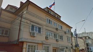 Protest al mamelor în fața Consulatului Rusiei la Constanța împotriva războiului din Ucraina: ”Lacrimile și durerea uriașă a tuturor oamenilor care mărșăluiesc sunt alături de sute de mame care și-au pierdut copiii”