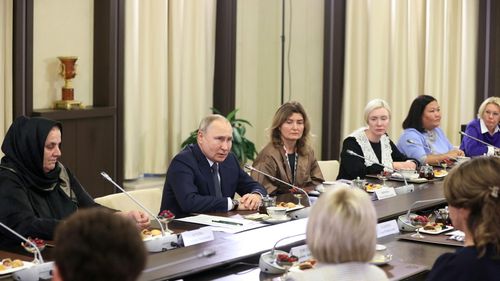 VIDEO Putin le spune mamelor soldaților ruși care luptă în Ucraina că „împărtășește durerea lor”, dar nu are regrete și le cere să nu creadă „falsurile” care apar la televizor și pe internet