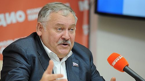 Deputatul rus Konstantin Zatulin cere accelerarea procedurii de acordare a cetățeniei ruse pe repede-înainte în Transnistria