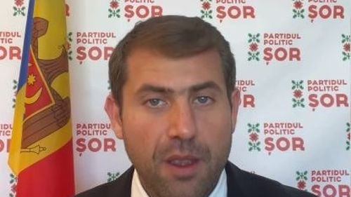 Deputații moldoveni Alexandr Nesterovschi și Irina Lozovan au fost reținuți