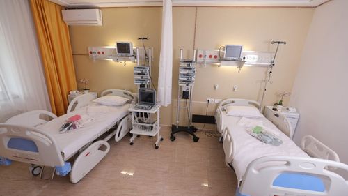 Ministrul Sănătății, susținut de un manager de spital privat, în inițiativa de a stopa furturile din bugetul Casei Naționale de Sănătate