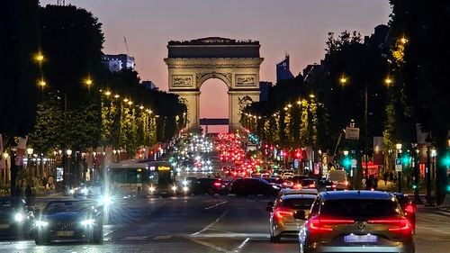 Unul dintre cele mai importante ziare din Franța, Le Monde, renunță la platforma X a lui Elon Musk: Reprezintă o amenințare globală la adresa accesului liber la informații corecte