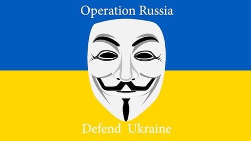 Anonymous “a spart” peste 300 de site-uri web guvernamentale, mass-media de stat și bănci din Rusia în ultimele 48 de ore, majoritatea fiind în prezent offline