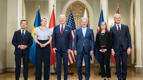 Biden, după întâlnirea cu liderii nordici la Helsinki: Lumea se confruntă cu un „punct de inflexiune în istorie” / „Putin a pierdut deja războiul. Nu există o perspectivă reală să folosească arme nucleare”