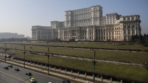 Candidatul USR Cătălin Drulă propune realizarea Parcului Uranus pe terenul Parlamentului