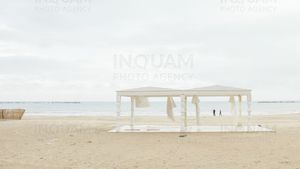 Pierderile estimate în sectorul turism, pentru weekend-ul de 1 Mai: 60 de milioane de euro. Nu doar privații sunt afectați, ci și statul