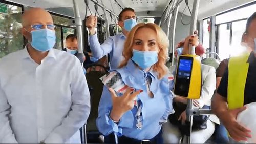 USR-PLUS: BEM a admis plângerea în care Gabriela Firea era acuzată că şi-a făcut publicitate mascată pe banii Primăriei Bucureşti în plină campanie