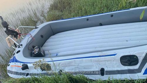 22 de cetăţeni din Irak şi Afganistan, dintre care 12 copii, au fost prinși la Porțile de Fier, după ce au traversat ilegal Dunarea din Serbia