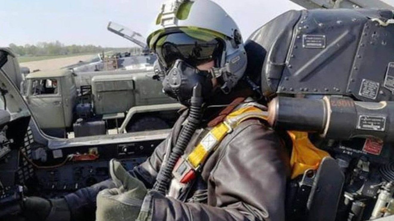 Trei piloţi militari ucraineni au murit după ce două avioane s-au ciocnit în aer