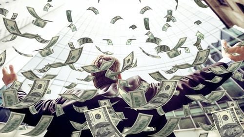 Topul celor mai bogați americani: Elon Musk, Jeff Bezos și Bill Gates. Pentru prima dată din 2015 Mark Zuckerberg, fondatorul Facebook, nu se mai află în top 10. Primii 20 de miliardari au pierdut 235 miliarde de dolari față de 2021