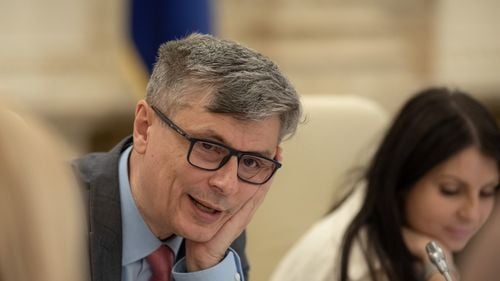 Oficial: Virgil Popescu s-a retras din cursa pentru postul de prim-vicepreședinte al PNL. Dan Motreanu devine prim-vicepreședinte