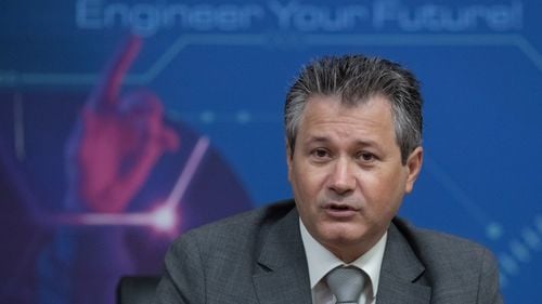 Rectorul Politehnicii, Mihnea Costoiu, scapă de dosarul Baza Cutezătorii în urma deciziei CCR privind prescripția faptelor/ În primă instanță, Costoiu fusese condamnat la 3 ani cu suspendare pentru abuz în serviciu