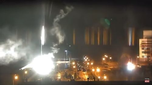 Înregistrare din camera de control a centralei nucleare de la Zaporojie: ”Opriți-vă! Nu mai trageţi într-o instalaţie nucleară periculoasă! Puneţi în pericol securitatea întregii lumi!”