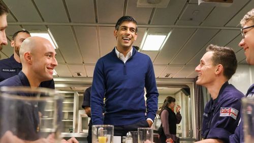 Doar apă, ceai și cafea timp de 36 de ore pentru premierul britanic: Ce zic experții despre fastingul practicat săptămânal de Rishi Sunak