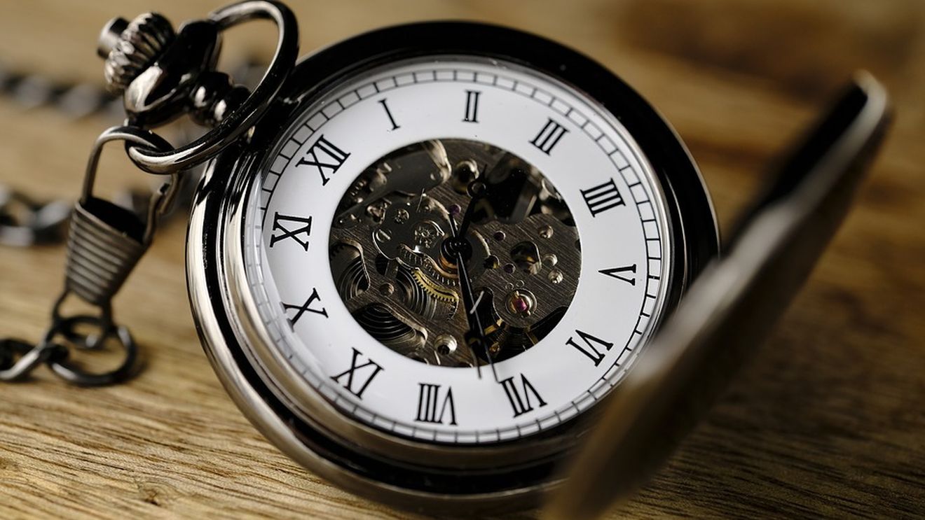 În această noapte dăm ceasurile înapoi cu o oră
