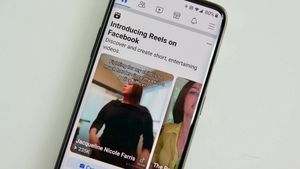 Facebook lansează funcția de videoclipuri scurte la nivel mondial, ca răspuns la aplicația TikTok deținută de gigantul tehnologic chinez ByteDance/ Zukerberg: Reels este formatul nostru cu cea mai rapidă creştere