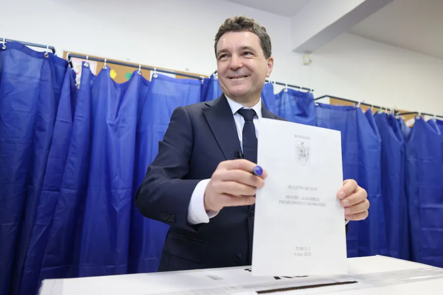Nicusor Dan la vot alegeri prezidentiale 2025