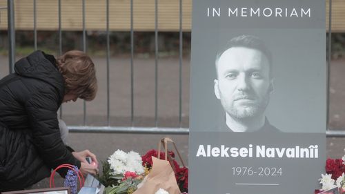 USR Bucureşti va propune în Consiliul General ca strada pe care se află secţia consulară a Ambasadei Rusiei să fie redenumită "Alexei Navalnîi", anunță Vlad Voiculescu